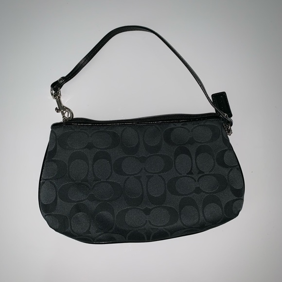 COACH | Small Clutch Pouch Black - Picture 2 of 5